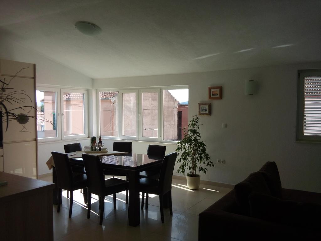 Adriatic Rose Apartment Turanj Εξωτερικό φωτογραφία